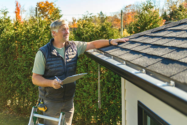 Professional Roofing technician working in Newmanstown, PA